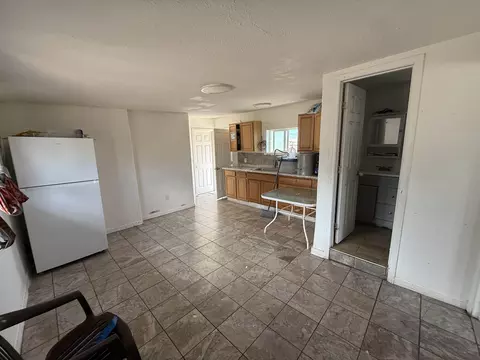 400 Palama Dr, Kahului, HI 96732