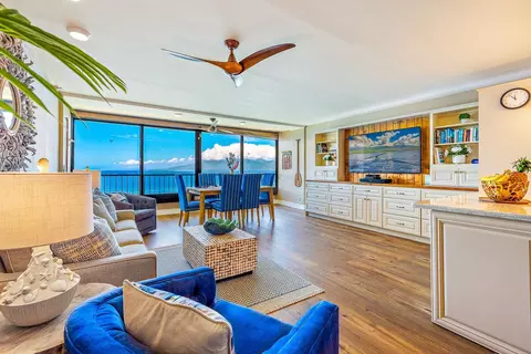 106 Kaanapali Shores Pl #804, Lahaina, HI 96761
