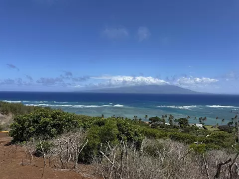 10469 Kamehameha V Hwy, Kaunakakai, HI 96748