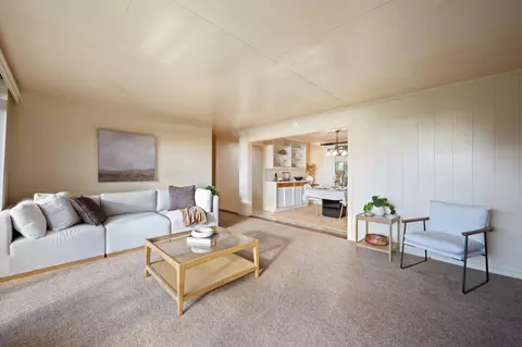 Living - 408 Copp Rd, Kula, HI 96790 photo 2 of 2