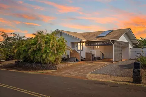 573 Pahika St, Paia, HI 96779