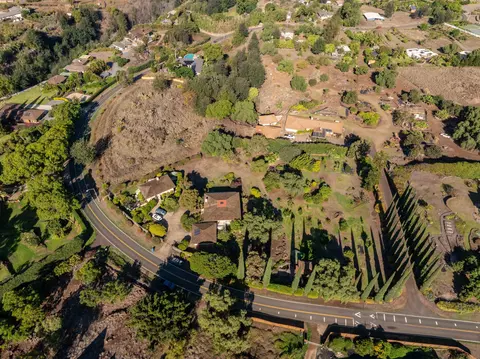 View/Area - 358 Holopuni Rd, Kula, HI 96790 photo 4 of 5