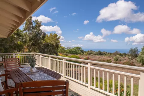 Exterior - 358 Holopuni Rd, Kula, HI 96790 photo 4 of 22