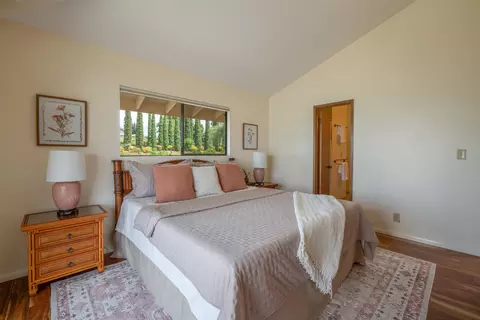 Bedroom - 358 Holopuni Rd, Kula, HI 96790 photo 2 of 5