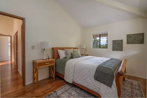 Bedroom - 358 Holopuni Rd, Kula, HI 96790 photo 4 of 5