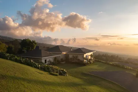 7850 Kula Hwy, Kula, HI 96790