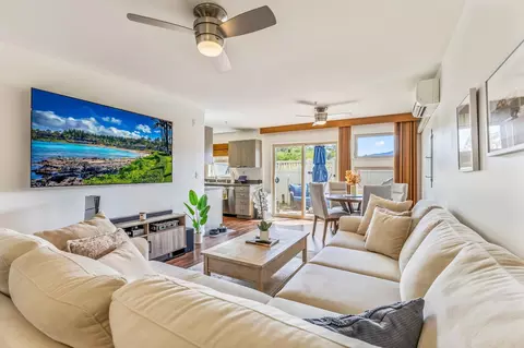 69 Piilaniwahine Loop #1902, Kihei, HI 96753