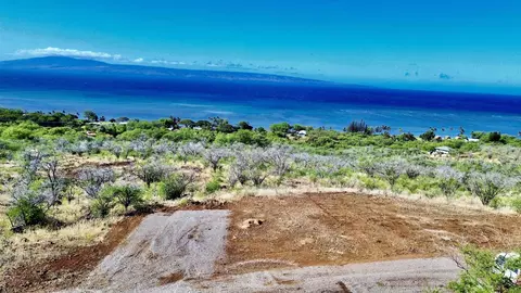 235 Ulua Rd #159, Kaunakakai, HI 96748