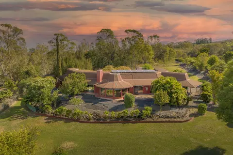 151 Aulii Dr, Makawao, HI 96768