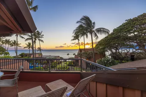3959 Lower Honoapiilani Rd #A205, Lahaina, HI 96761