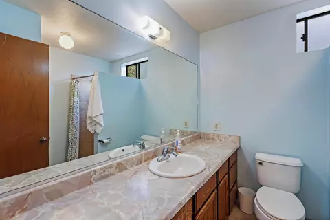 Bath - 31 Pualu Loop, Lahaina, HI 96761 photo 3 of 4