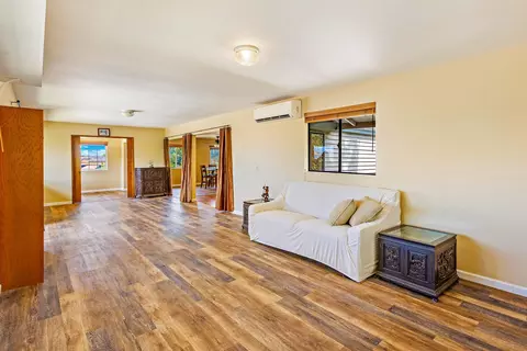 Living - 31 Pualu Loop, Lahaina, HI 96761 photo 2 of 5
