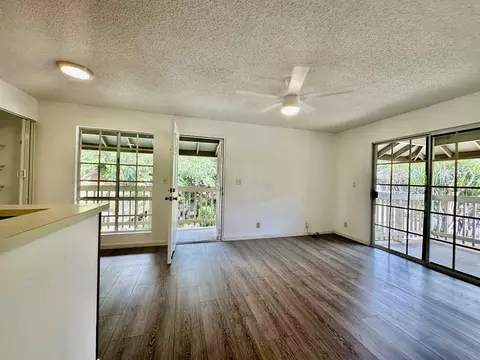 140 Uwapo Rd #33-201, Kihei, HI 96753