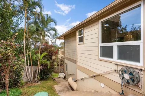 Exterior - 33 Uau Pl, Kula, HI 96790 photo 9 of 11