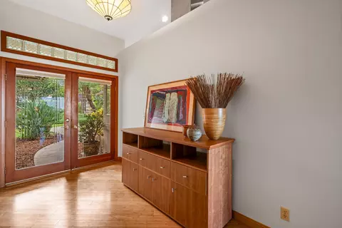 Entry Way - 33 Uau Pl, Kula, HI 96790 photo 2 of 2