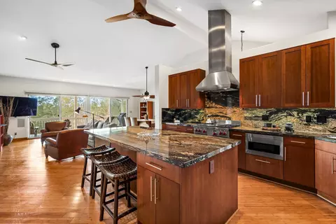 33 Uau Pl, Kula, HI 96790