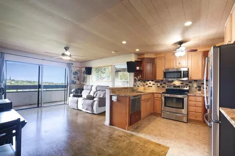 2180 W Vineyard St #105, Wailuku, HI 96793