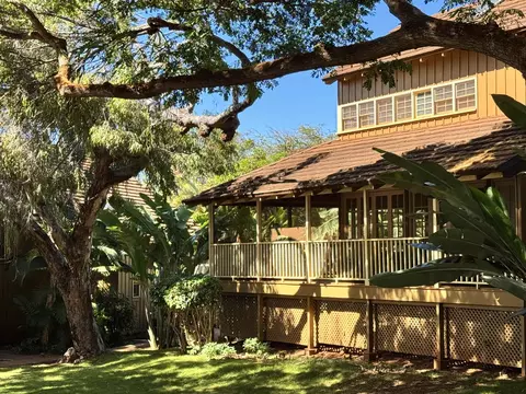 100 Lio Pl #E-2, Maunaloa, HI 96770