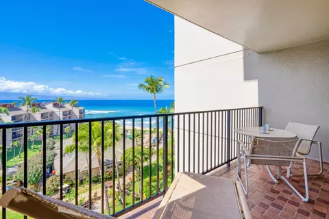 3445 Lower Honoapiilani Rd #711, Lahaina, HI 96761