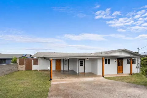 81 Kumano Dr, Makawao, HI 96768
