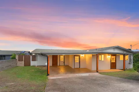 81 Kumano Dr, Makawao, HI 96768