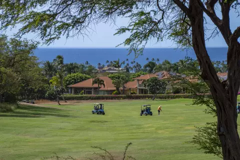 641 Hihimanu St #28, Kihei, HI 96753