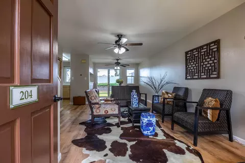 633 Meakanu Ln #204, Wailuku, HI 96793