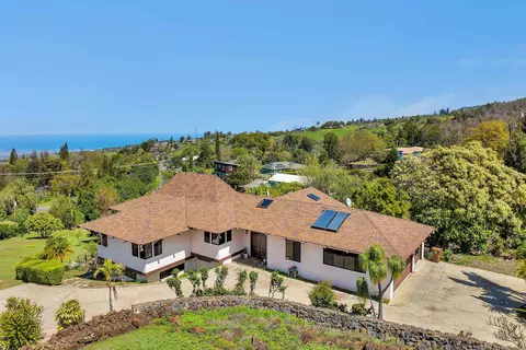 110 Kamehameiki Rd, Kula, HI 96790