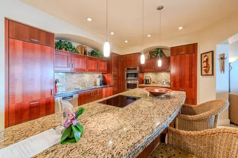 3800 Wailea Alanui Dr #PH-209, Kihei, HI 96753