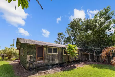 Exterior - 262 Wailua Rd, Hana, HI 96713 photo 6 of 13