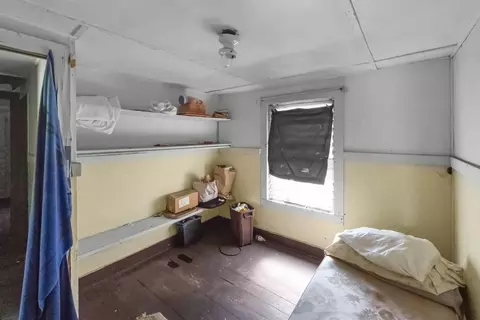 Bedroom - 262 Wailua Rd, Hana, HI 96713 photo 2 of 4
