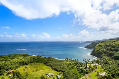View/Area - 262 Wailua Rd, Hana, HI 96713 photo 1 of 8