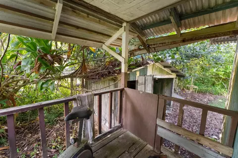 Exterior - 262 Wailua Rd, Hana, HI 96713 photo 4 of 13
