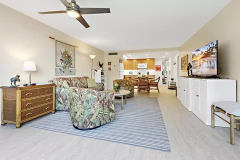 45 Kai Ala Dr #A-209, Lahaina, HI 96761