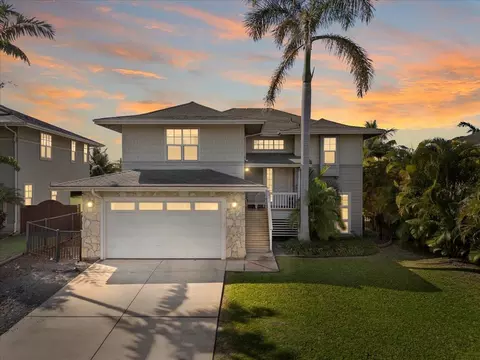 30 Laukahi St, Kihei, HI 96753