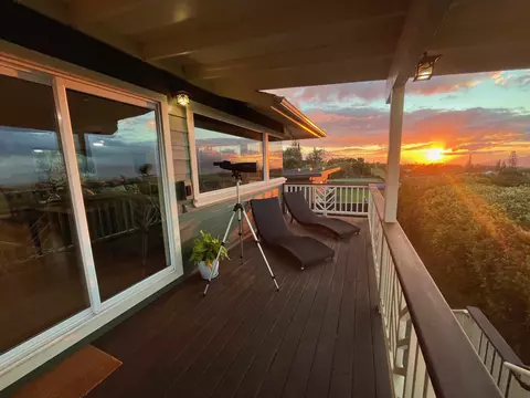 1115 Pookela Rd, Makawao, HI 96768