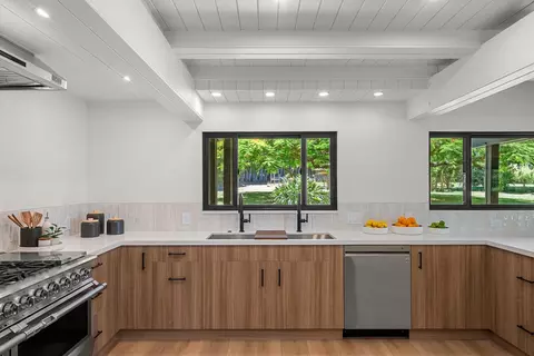 Kitchen - 965 Hog Back Rd, Haiku, HI 96708 photo 1 of 4