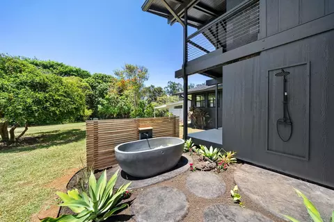 Exterior - 965 Hog Back Rd, Haiku, HI 96708 photo 5 of 13