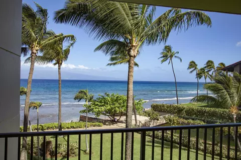 3445 Lower Honoapiilani Rd #304, Lahaina, HI 96761
