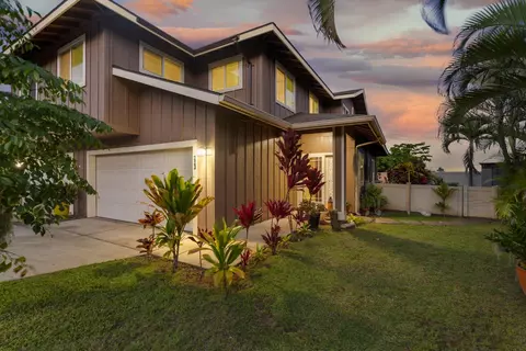 223 Lau Oliwa Loop #38, Wailuku, HI 96793