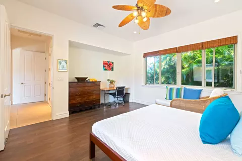 Bedroom - 232 Crestview Rd, Lahaina, HI 96761 photo 8 of 8