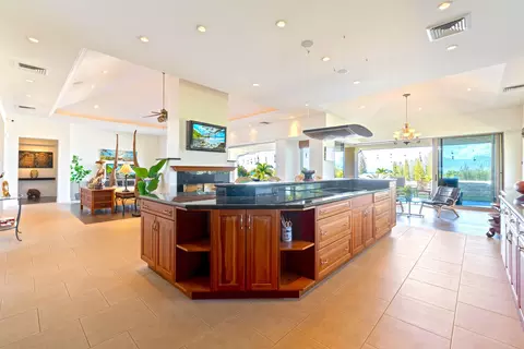 Kitchen - 232 Crestview Rd, Lahaina, HI 96761 photo 2 of 5