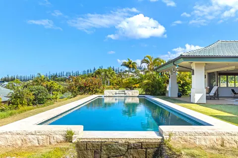 232 Crestview Rd, Lahaina, HI 96761