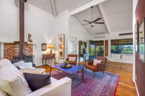Living - 20 Cooke Rd, Kula, HI 96790 photo 1 of 3