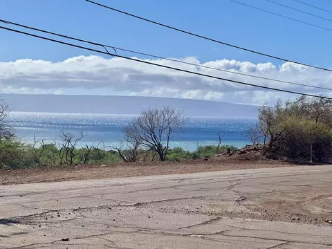 12 Kupaia Pl #41, Kaunakakai, HI 96748