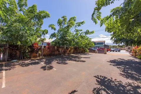 75 Hana Hwy, Paia, HI 96779