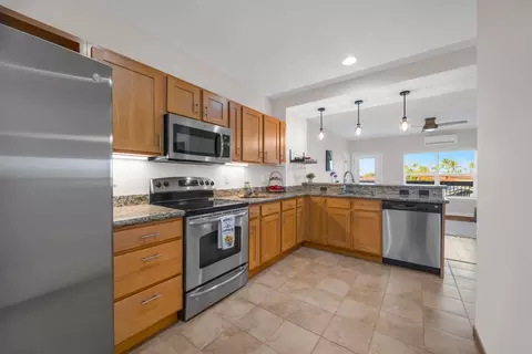 3708 Lower Honoapiilani Rd #E-33, Lahaina, HI 96761