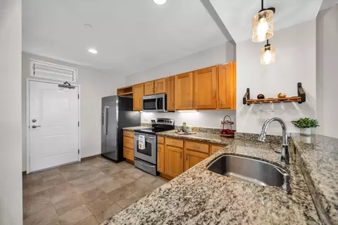 Kitchen - 3708 Lower Honoapiilani Rd #E-33, Lahaina, HI 96761 photo 5 of 6