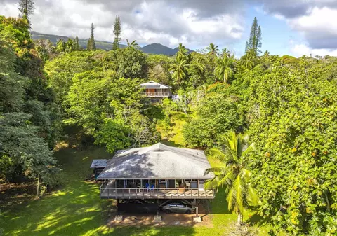 4685 Uakea Rd, Hana, HI 96713