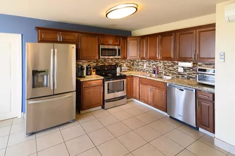 1993 S Kihei Rd #201, Kihei, HI 96753